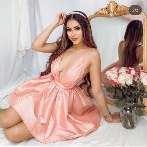 Foxxy mini dress-size L looks more peach in person